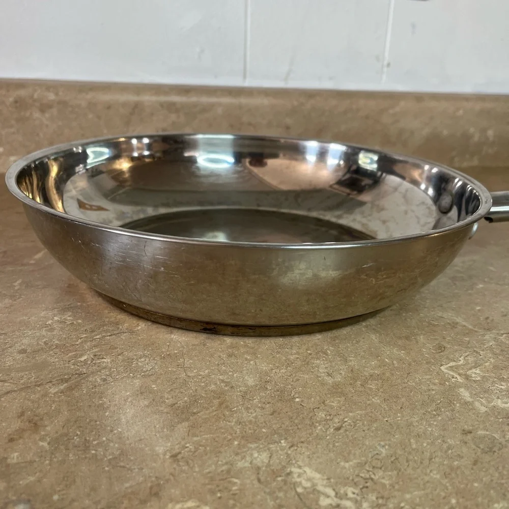 Wolfgang Puck’s 11’ Skillet - Polished Silver Finish